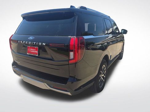 Used 2025 Ford Expedition Platinum AWD/4WD image 6