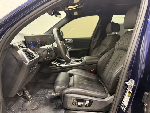 Used 2025 BMW ALPINA XB7 image 26