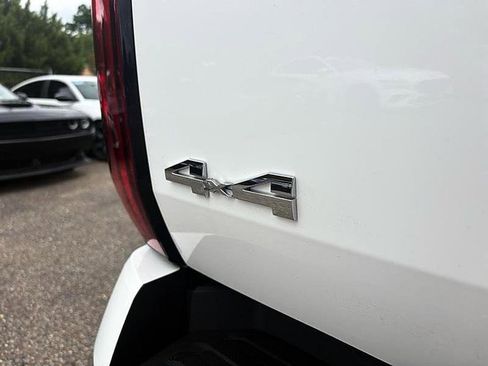 Used 2024 Toyota Tundra SR5 w/ SR5 Convenience Package AWD/4WD image 16