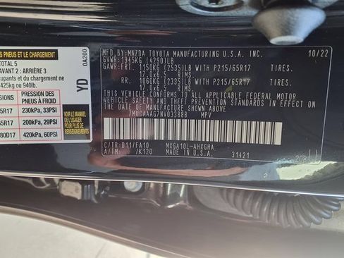 Used 2022 Toyota Corolla Cross LE FWD image 9