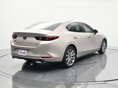 Used 2023 MAZDA MAZDA3 s FWD image 5