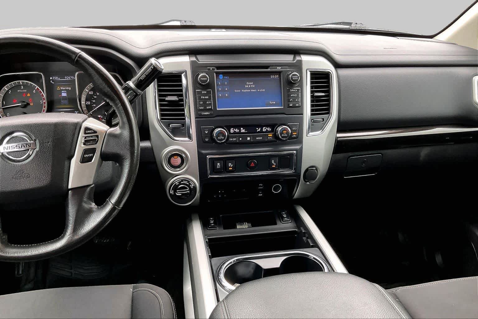 Used 2018 Nissan Titan SV w/ SV Convenience Package AWD/4WD image 7