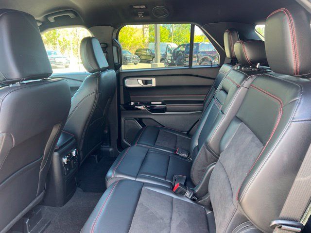 Used 2023 Ford Explorer ST-Line AWD/4WD image 20
