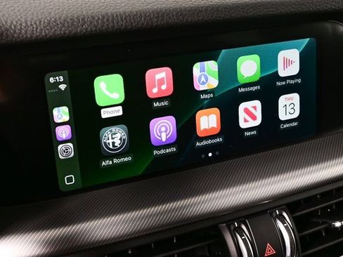 New 2025 Alfa Romeo Stelvio Sprint w/ Convenience Package image 3