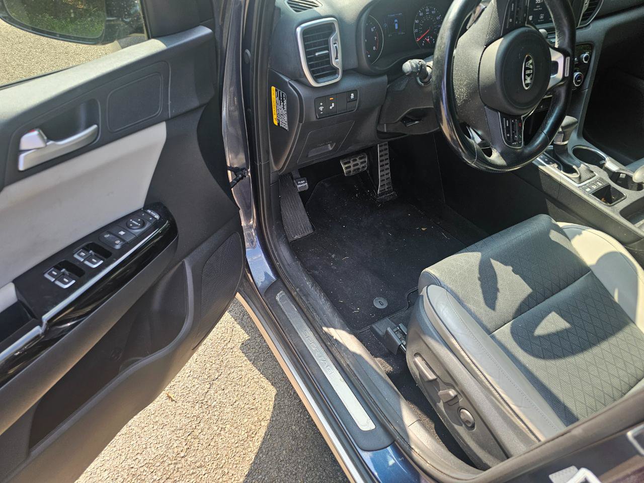 Used 2019 Kia Sportage EX w/ EX Sport Appearance Package AWD/4WD image 5