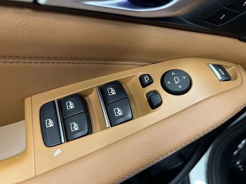 Used 2019 BMW X5 xDrive40i w/ Premium Package 2 image 31