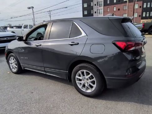 Used 2023 Chevrolet Equinox LT image 6