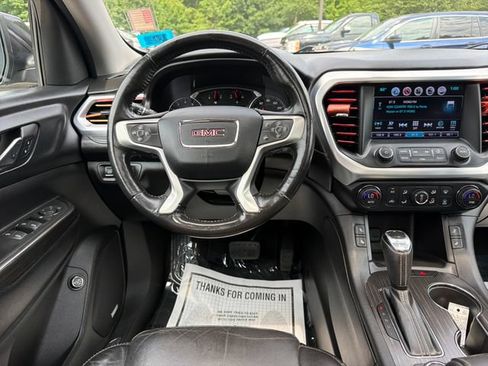 Used 2017 GMC Acadia SLT AWD/4WD image 15