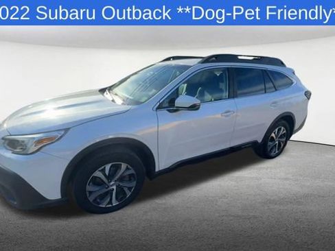 Used 2022 Subaru Outback Limited AWD/4WD image 4