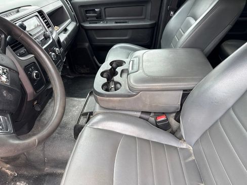 Used 2017 RAM 3500 Tradesman w/ Chrome Appearance Group AWD/4WD image 26