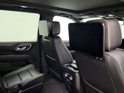 Used 2021 GMC Yukon SLT w/ SLT Premium Package AWD/4WD image 27