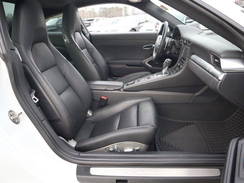 Used 2015 Porsche 911 Carrera S image 19