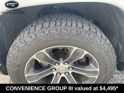 Used 2023 Jeep Grand Wagoneer 4WD w/ Convenience Group III image 2