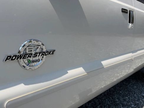 Used 2015 Ford F350 Platinum w/ FX4 Off-Road Package image 12