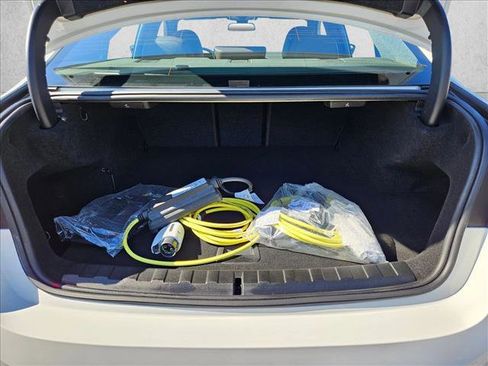 Certified 2023 BMW 330e w/ Premium Package image 7