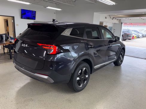 Used 2026 Kia Sportage LX AWD/4WD image 10