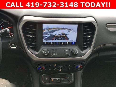 Used 2023 GMC Acadia AT4 w/ Technology Package image 23