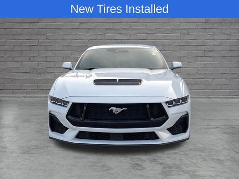 Used 2024 Ford Mustang GT RWD image 2
