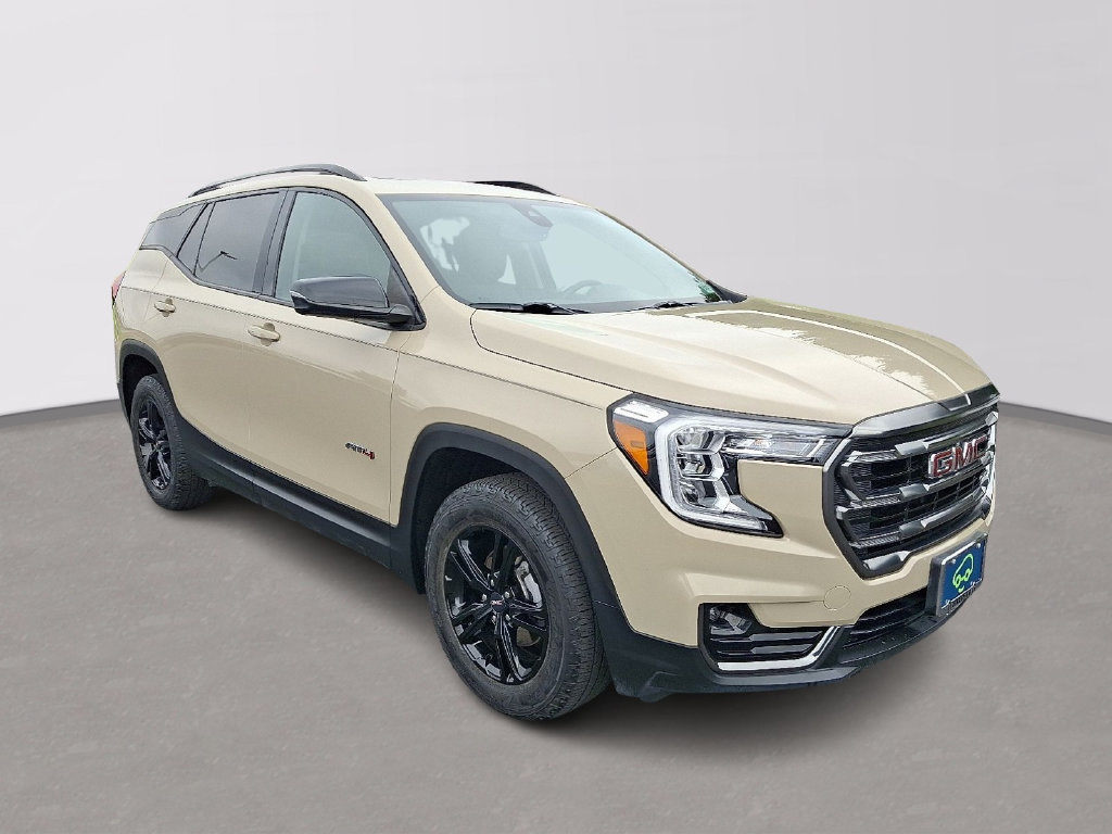 Certified 2022 GMC Terrain AT4 AWD/4WD image 3