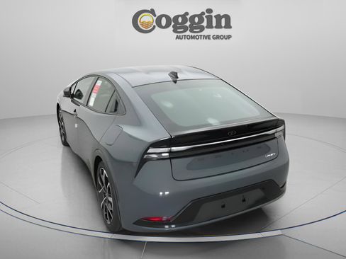 New 2026 Toyota Prius Plug-In Hybrid image 12