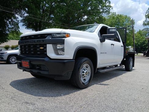 Used 2021 Chevrolet Silverado 2500 W/T w/ WT Convenience Package AWD/4WD image 2