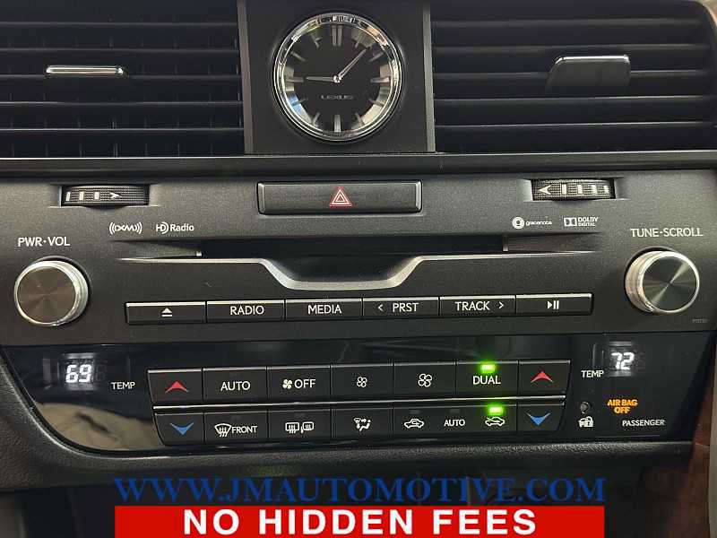 Used 2019 Lexus RX 350 AWD w/ Navigation Package image 33