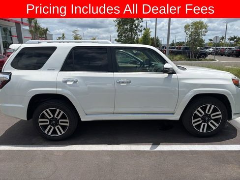 Used 2020 Toyota 4Runner Limited AWD/4WD image 4