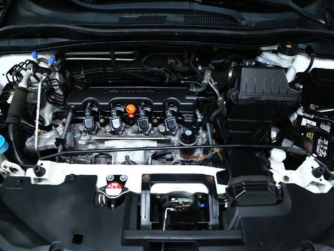 Used 2018 Honda HR-V EX image 35