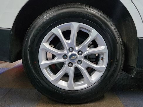 Used 2019 Chevrolet Equinox LS image 60