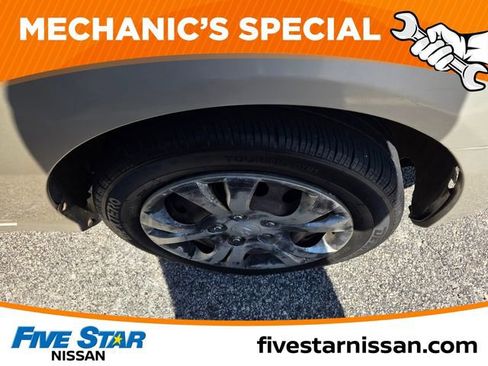 Used 2009 Hyundai Elantra GLS FWD image 15
