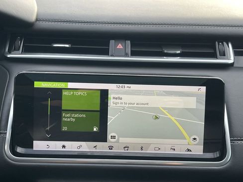 Used 2018 Land Rover Range Rover Velar R-Dynamic SE image 14