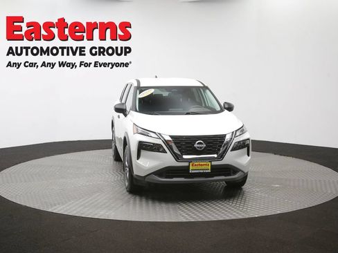 Used 2023 Nissan Rogue S AWD/4WD image 53