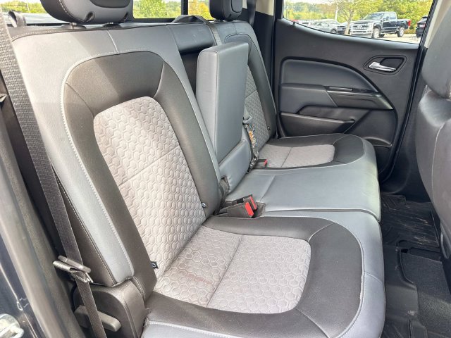 Used 2019 Chevrolet Colorado Z71 AWD/4WD image 17