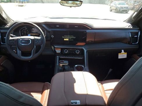 New 2026 GMC Sierra 1500 Denali Ultimate image 13