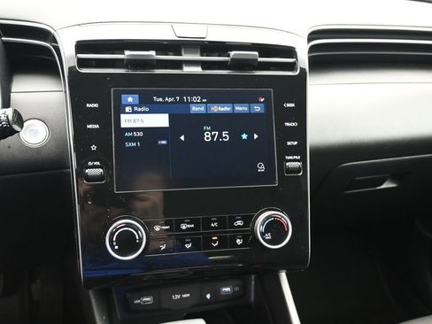 Used 2023 Hyundai Tucson SEL AWD/4WD image 16