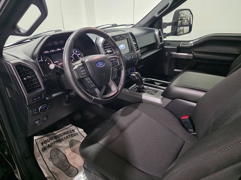 Used 2020 Ford F150 XLT w/ Equipment Group 302A Luxury image 15