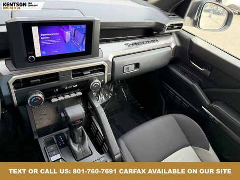 Used 2025 Toyota Tacoma TRD Off-Road image 24