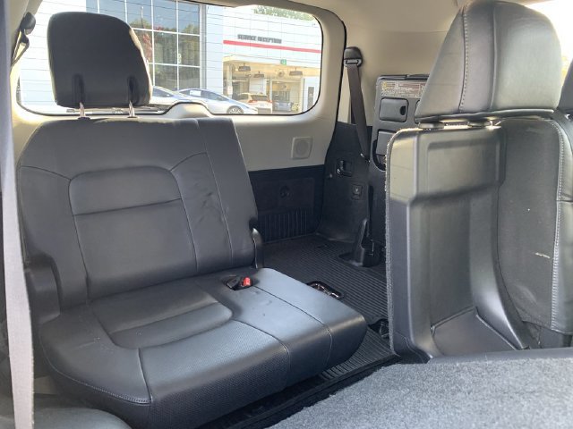 Used 2016 Toyota Land Cruiser AWD/4WD image 37
