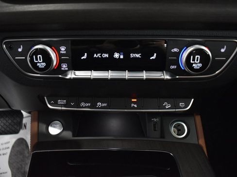 Used 2023 Audi Q5 2.0T Premium Plus AWD/4WD image 15