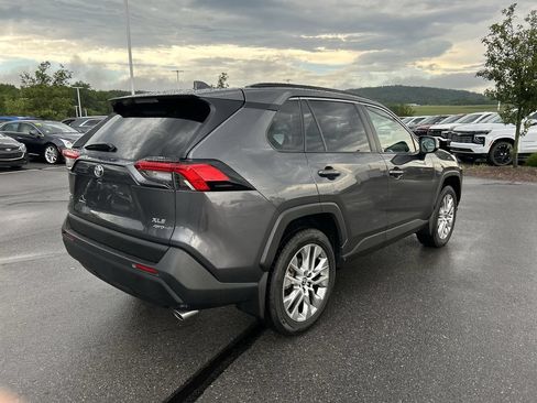 Used 2024 Toyota RAV4 XLE Premium w/ Weather Package AWD/4WD image 7