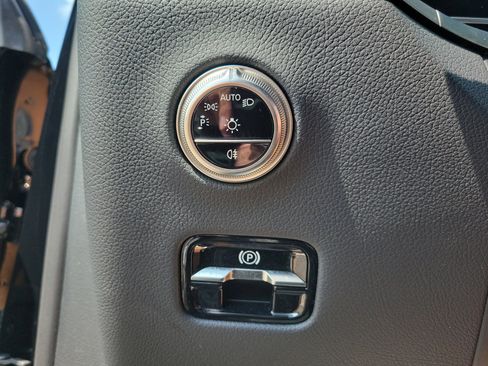 Certified 2026 Mercedes-Benz GLC 300 GLC 300 image 28