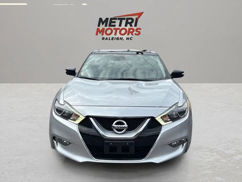 Used 2017 Nissan Maxima Platinum image 15