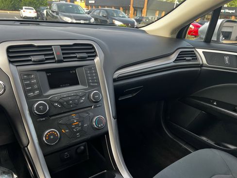 Used 2017 Ford Fusion S w/ Equipment Group 101A image 13