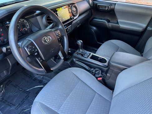 Used 2022 Toyota Tacoma SR AWD/4WD image 10
