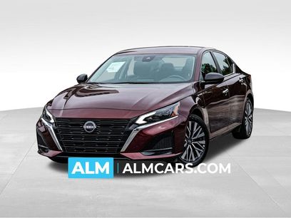 Used 2025 Nissan Altima 2.5 SV