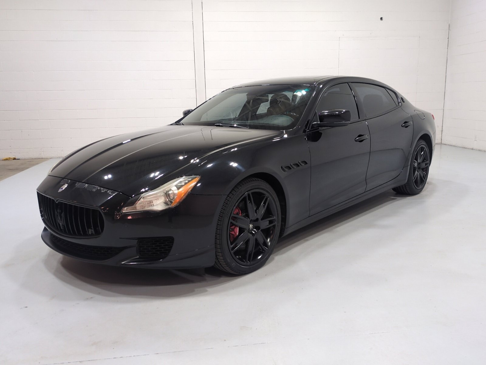 Used 2015 Maserati Quattroporte S Q4 AWD/4WD image 8