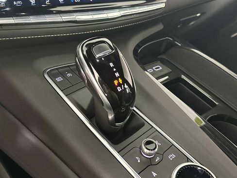 Used 2021 Cadillac Escalade ESV Sport w/ Driver Assist Tech Package AWD/4WD image 34