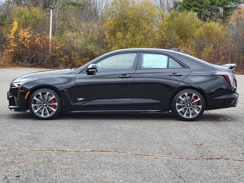 New 2026 Cadillac CT4 V Blackwing image 8