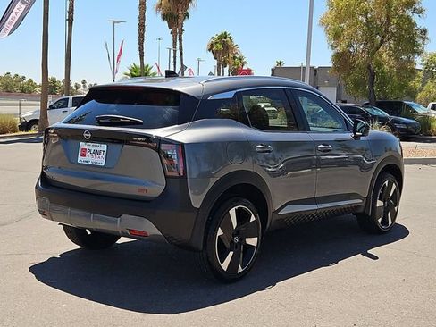 Certified 2026 Nissan Kicks SR FWD image 7