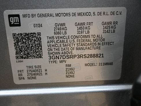 Used 2024 Chevrolet Equinox EV RS image 42